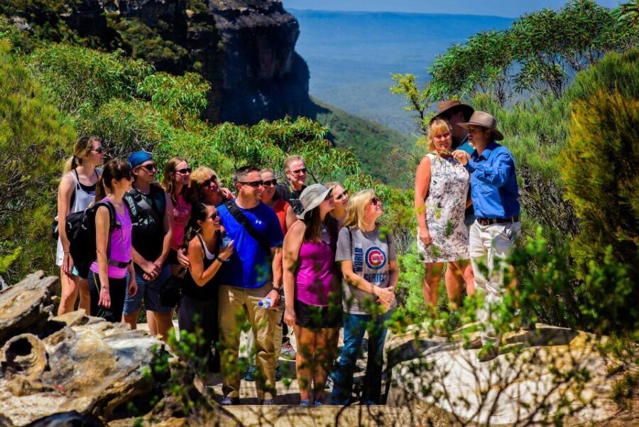 From Sydney: Blue Mountains Small-Group Tour Picnic & Hike - A Thorough Look at the Blue Mountains Small-Group Tour