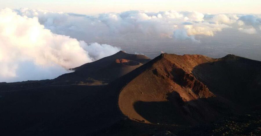 From Taormina: Mount Etna tour to 1900 Mt - Itinerary in Detail