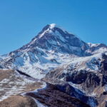 From Tbilisi: Ananuri, Gudauri, and Kazbegi Tour with Guide - Transportation and Guides: Why They Matter