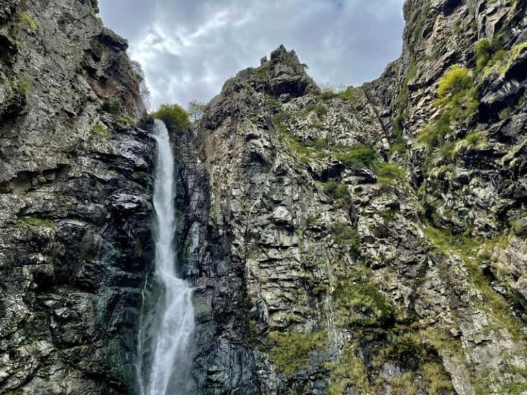 From Tbilisi: Kazbegi Day Trip - Who Should Consider This Tour?