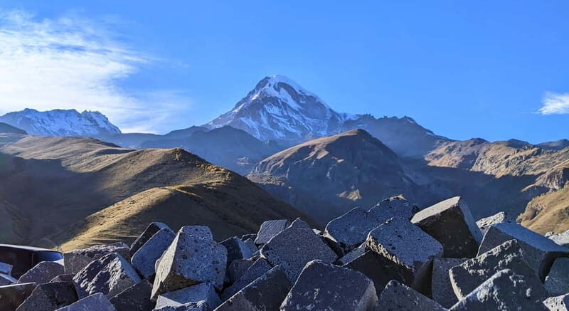 From Tbilisi: Kazbegi Tour - Zhinvali - Ananuri - Gudauri - What Makes This Tour Stand Out