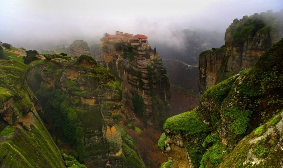 From Thessaloniki: Meteora Small Group Day Trip - Why This Tour Stands Out