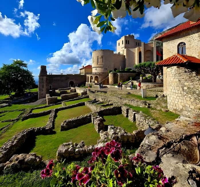 From Tirana/Golem/Durres: Kruja, Bazaar, Sari Salltik Tour
