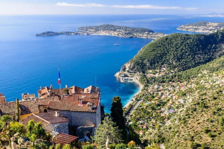 From Villefranche-Sur-Mer: the Côte d'Azur and the Formula 1 circuit - Exploring the Côte d’Azur and Monaco: What You Can Expect