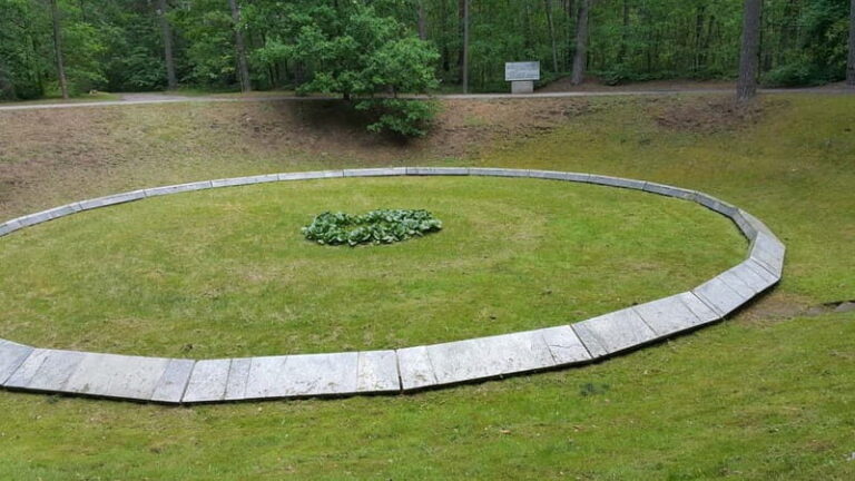 From Vilnius: Kaunas, Trakai and Paneriai Forest - The Complete Experience: A Deep Dive into the Tour Itself