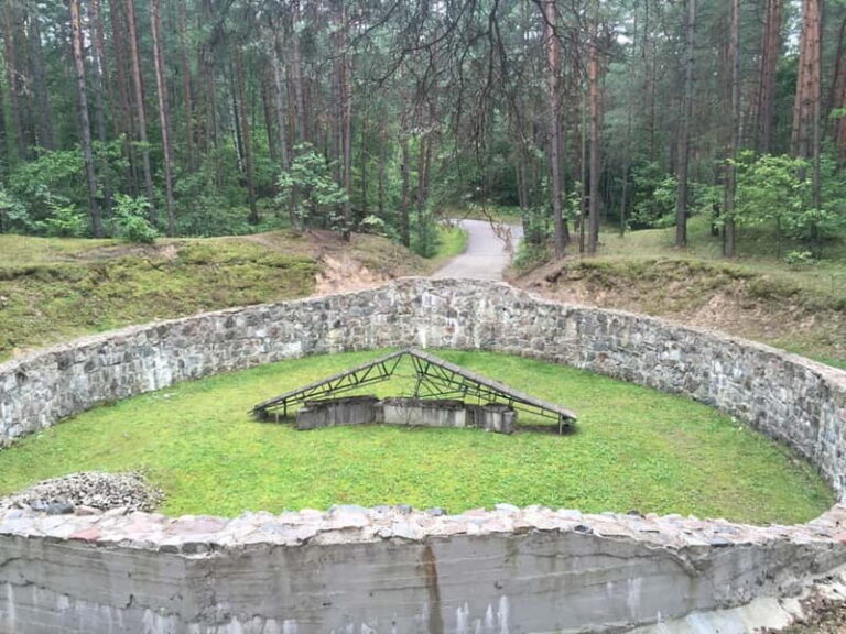 From Vilnius: Trakai Castle and Paneriai Memorial Tour - Why This Tour Delivers Great Value