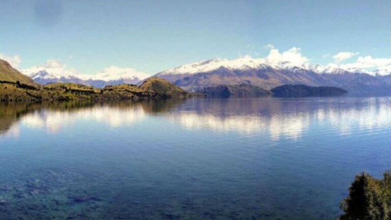 From Wanaka: Ruby Island 1-Hour Cruise and Photo Walk - Exploring the Wanaka: Ruby Island Cruise and Walk