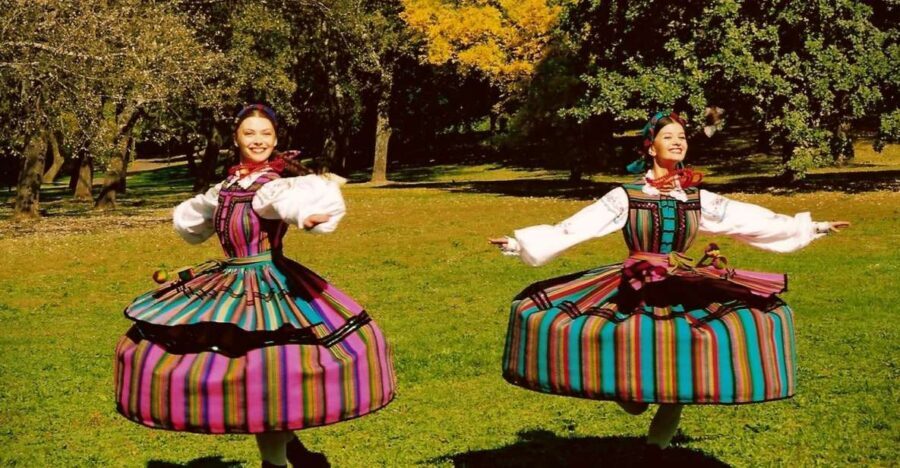 From Warsaw: Mazovian gardens & palaces full day tour - Who Should Consider This Tour?
