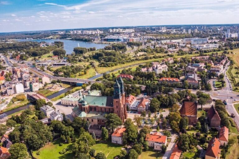 From Warsaw: Poznan Small Group Day Trip with Lunch - Key Points