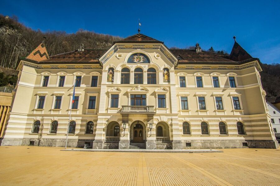 From Zurich: Private 4 Countries in 1 Full-Day Tour - The Value of a Private Multi-Nation Tour