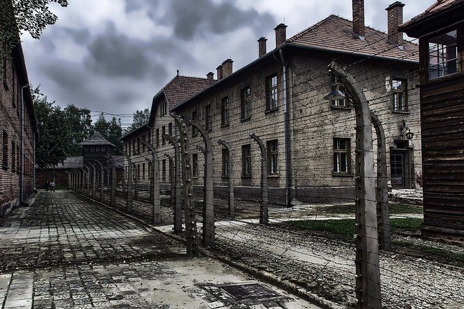 Full-Day Auschwitz-Birkenau and Salt Mine from Krakow - FAQ