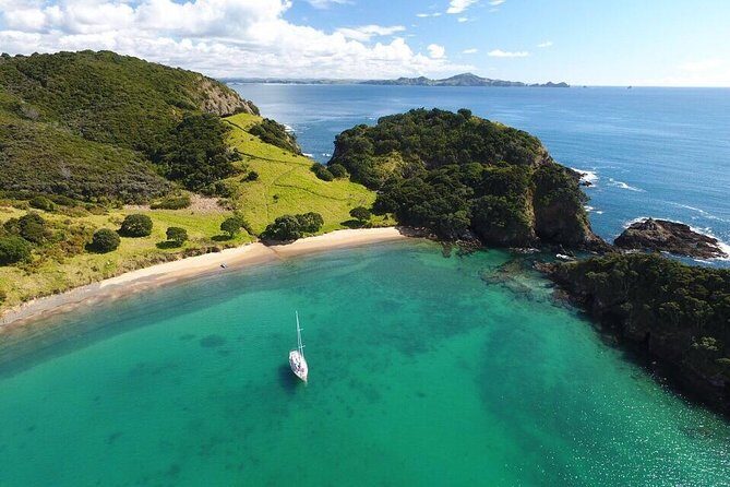 Full-Day Bay of Islands Tour by Vigilant Yacht Charters - Exploring the Bay of Islands from Russell: What to Expect