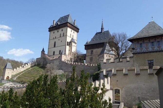 Full-Day Countryside E-Bike Tour to Karlstejn Castle (small group - A Detailed Look at the Experience