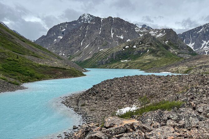 Full day Hiking Adventure - In-Depth Look at the Full-Day Hiking Adventure