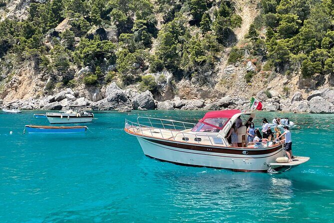 Full day in Capri with Fratelli Aprea 32 Feet - Who Should Consider This Tour?