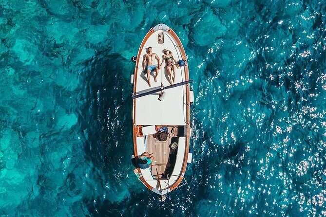 Full day on a private boat to discover Capri - Frequently Asked Questions