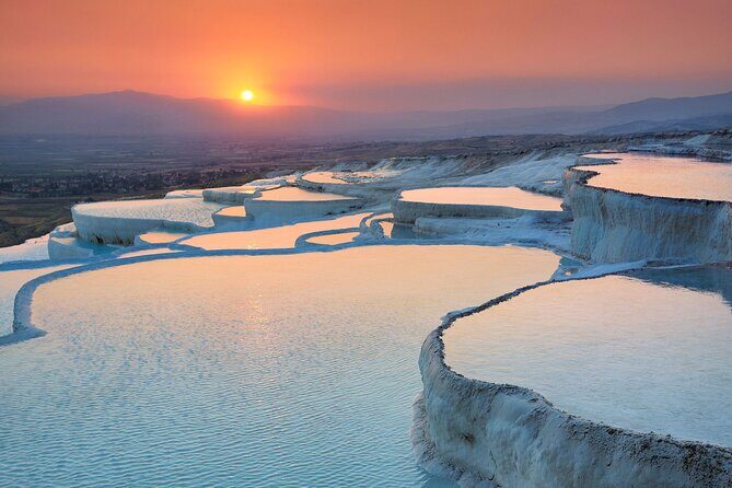 Full Day Pamukkale Guided Tour From Izmir With Lunch - The Complete Experience: What to Expect
