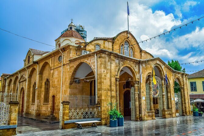 Full Day Tour in Nicosia: Split in Two - A Closer Look at the Full Day in Nicosia: What to Expect
