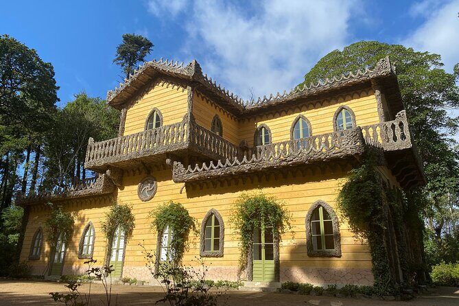 Full Day Tour in Sintra Pena Palace and Quinta de Regaleira - Who Should Consider This Tour?