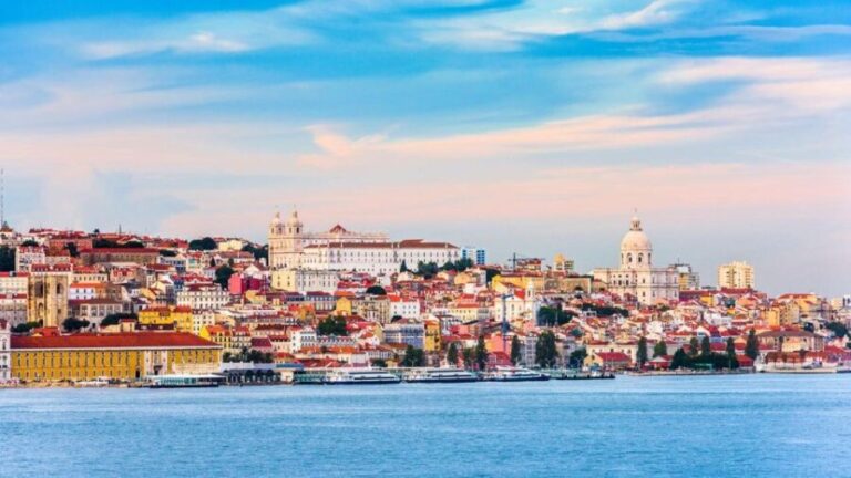Full day tour of Lisbon In Privete (8 hours) - Who Should Book This Tour?