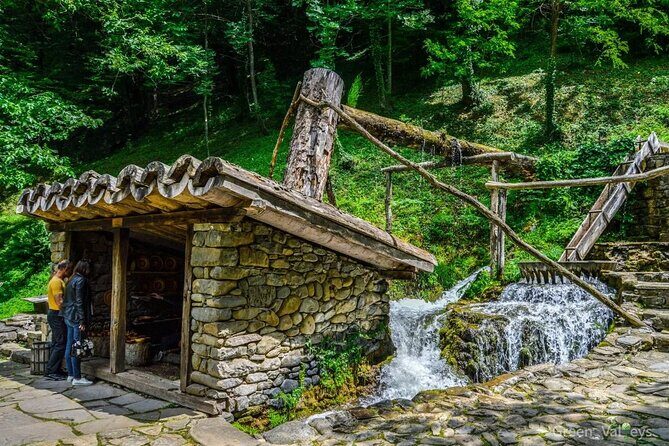 Full-Day Tour to Veliko Tarnovo Reserve of Bozhentsi and Etar from Sofia - Practical Aspects and Tips
