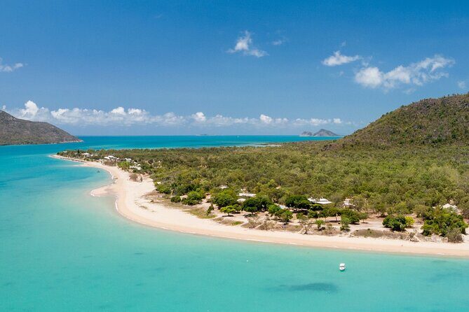 Full-Day Tour Whitsunday Waterfalls Hinterland and secluded beaches - Exploring the Itinerary in Detail