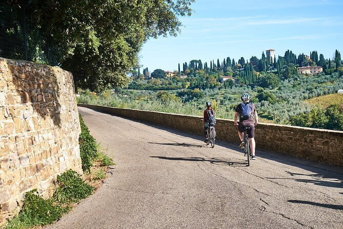 Full-Day Tuscan Hills Bike Tour With Lunch at Farm - Frequently Asked Questions