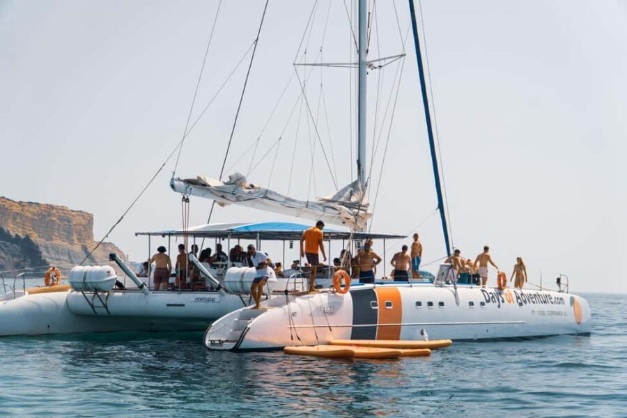 FUN & CHILL  GOLDEN COAST SAILING TOUR - The Experience from a Traveler’s Perspective