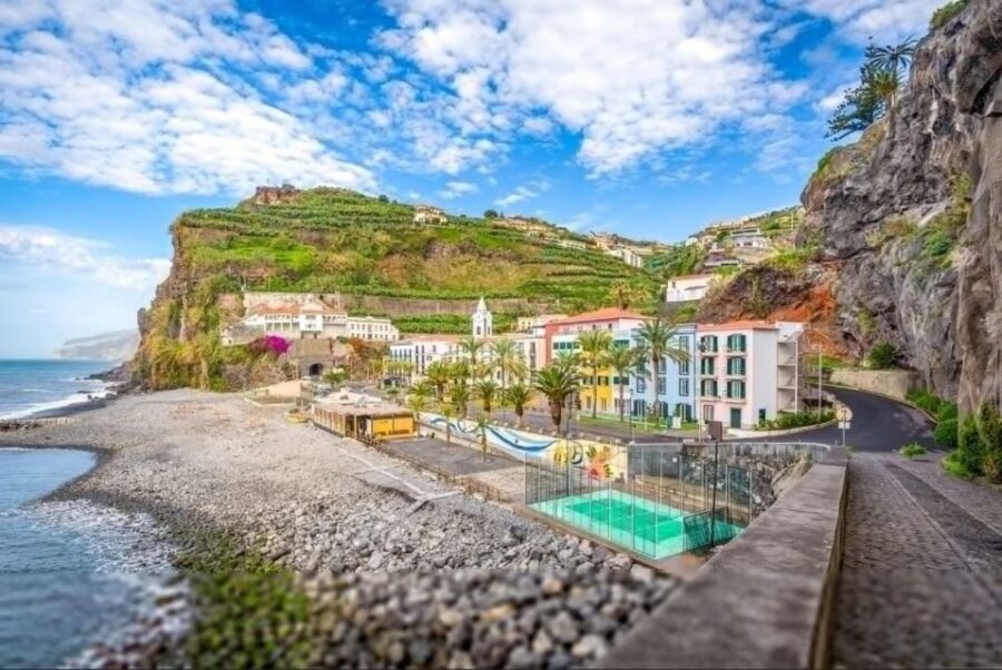 Funchal: Island explorer Madeira by 4X4 North West - An In-Depth Look at the Madeira 4X4 North West Tour