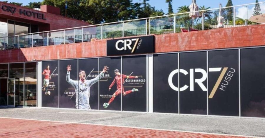 Funchal: Old Town Tuk Tuk Tour with Drop-Off at CR7 Museum - Who Will Enjoy This Tour?