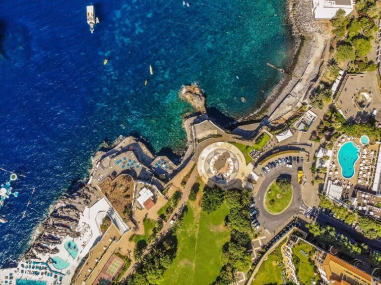 Funchal : Special views/seaside view points - A Detailed Look at the Funchal Tuk-tuk Tour