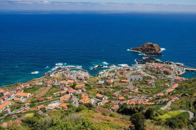 Funchal to Porto Moniz: Volcanic Pools Day Transfer - What to Expect During Your Day