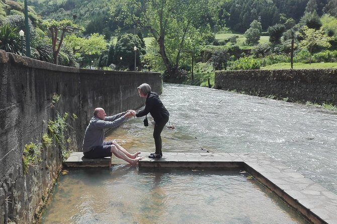 Furnas Lake Hotsprings and Gardens Van Tour - Exploring São Miguel with the Furnas Lake Hotsprings and Gardens Van Tour