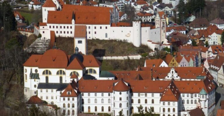 Füssen: Private Guided Walking Tour - What to Expect During the Tour