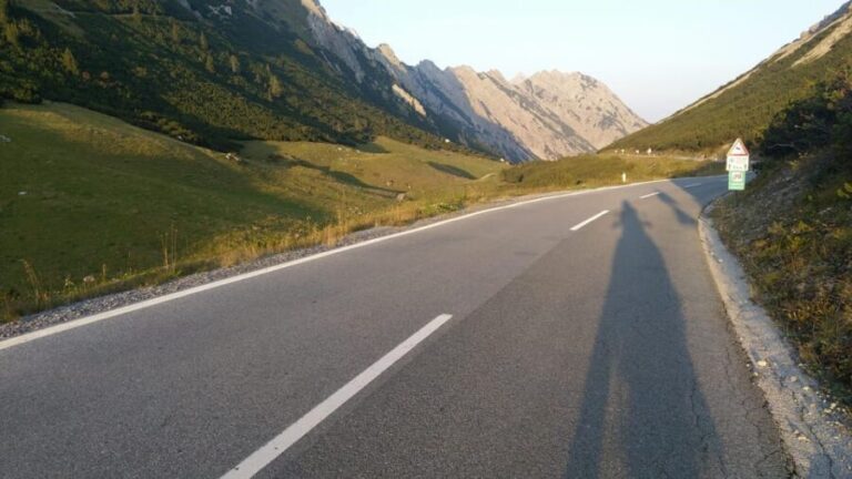 Garmisch-Partenkirchen: Guided motorcycle tours - What to Expect on the Route