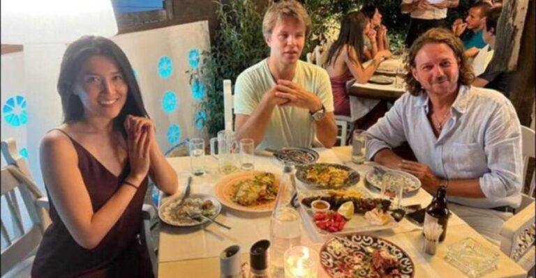 Gastronomy tour and wine tasting in traditional villages. - Cheese and Dairy: A Cretan Specialty