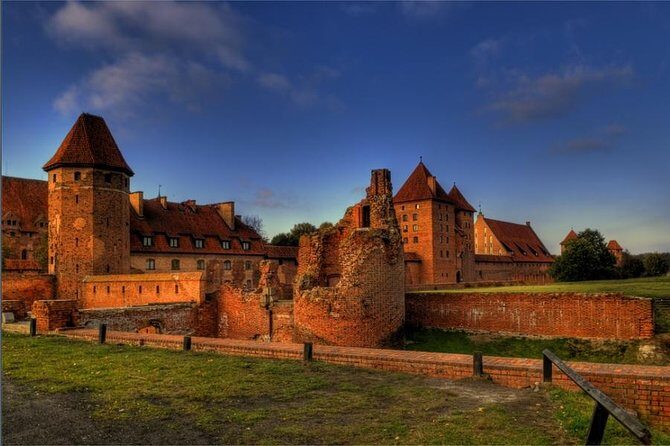 Gdansk Malbork Castle private tour - What Makes This Tour Stand Out?