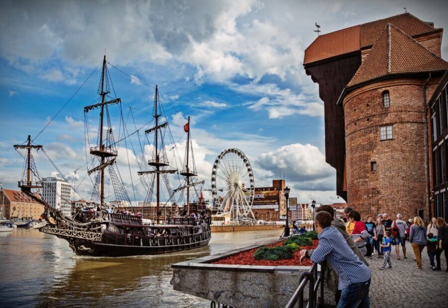 Gdansk Old Town Half-Day Private Walking Tour - Why This Tour Represents Excellent Value
