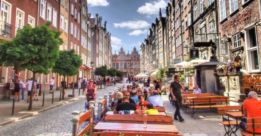 Gdansk: Private Old Town Tour - The Historical Layers of Gdansk