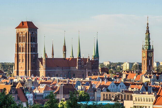 Gdansk Shore Excursion Private Sightseeing Tour - What Makes This Tour Special