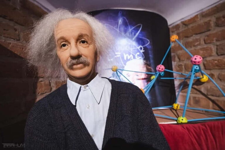 Gdansk: Tower of Secrets and Wax Figure Museum - Exploring Gdansk’s Tower of Secrets and Wax Figure Museum