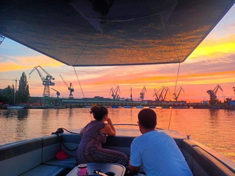 Gdask: Motawa River Eco Cruise at Sunset with Prosecco - The Experience in Detail