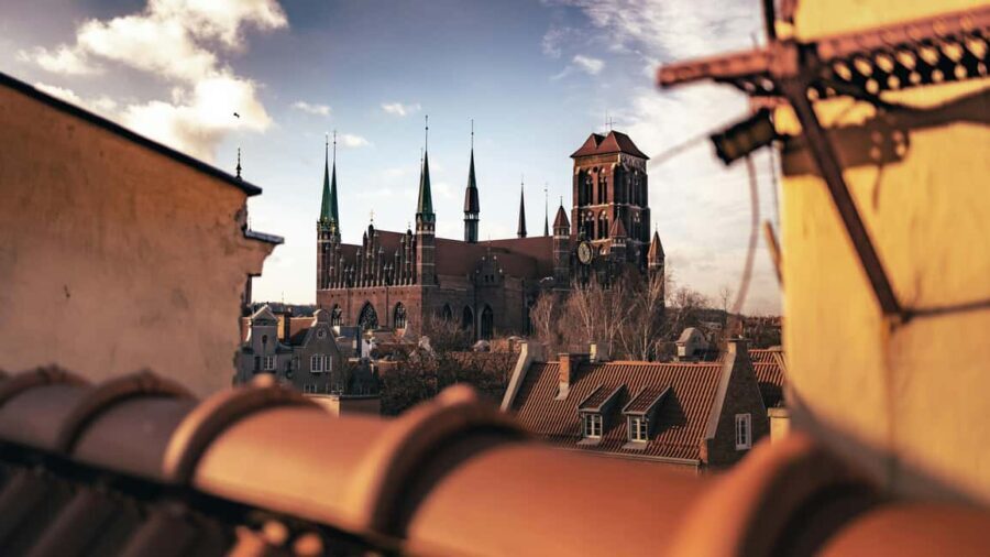 Gdask: Old Town Walking Tour with a Monk Guide - Exploring Gdansk’s Old Town with a Medieval Monk
