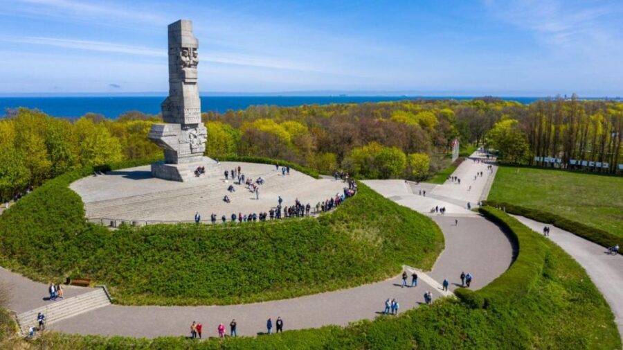 Gdask: World War II Tour - Who Will Benefit Most from This Tour?