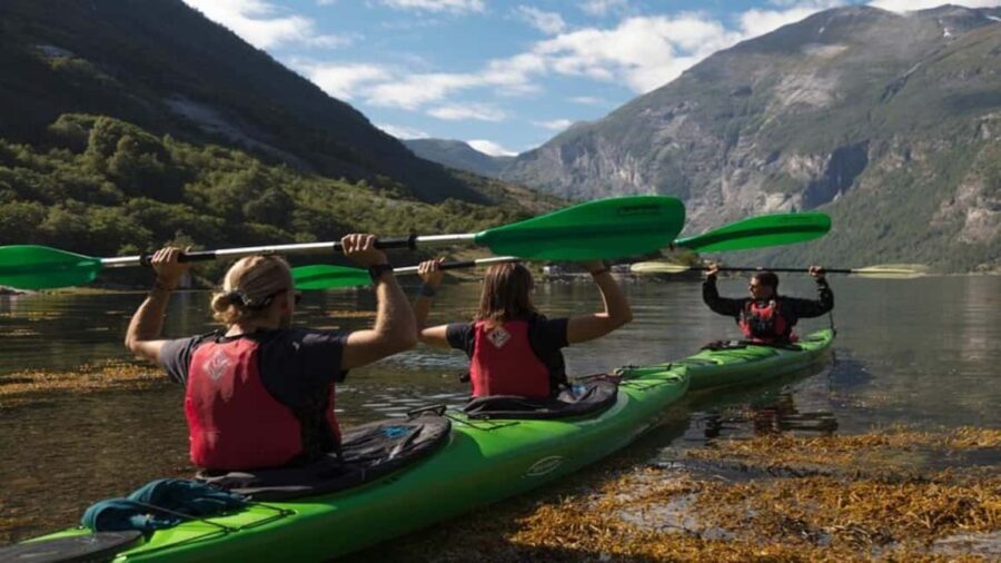Geiranger Fjord: Single Kayak Rental - What’s Included and What’s Not