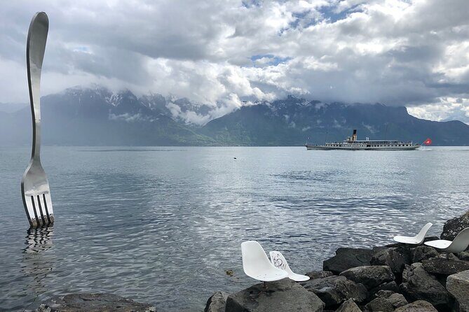 Geneva day tour to Chillon castle and Chaplin's World - Practical Details and Tips