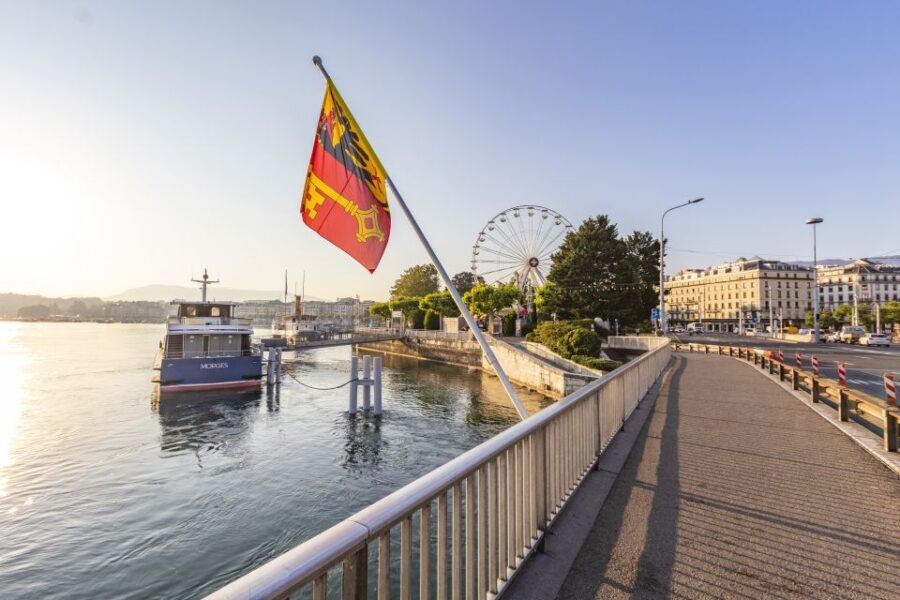 Geneva: Insta-Perfect Walk with a Local - Practical Tips for Travelers