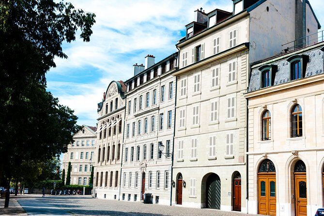 Geneva Walking Tour for your private group with an official guide - Who Will Enjoy This Tour the Most?