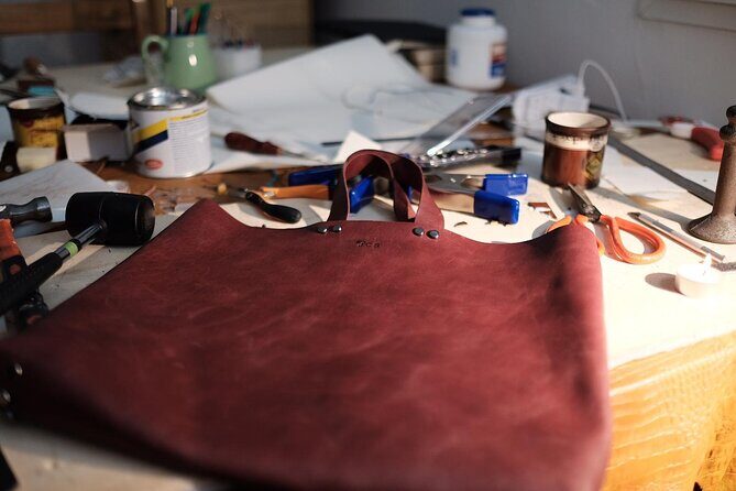 Genuine Leather Tote Bag Workshop in Leiden - FAQ