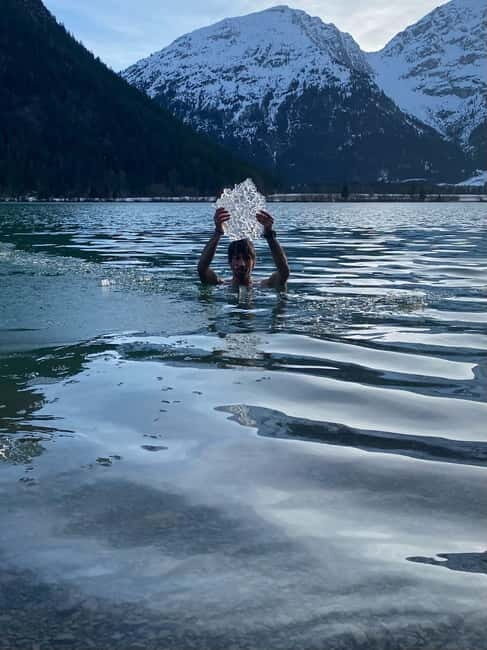 Get the cool Kick: Ice bathing in the mountain lake - The Benefits of Cold Water Therapy and Natures Role